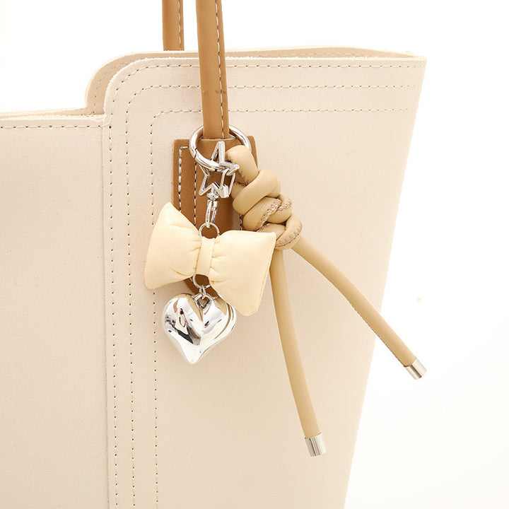Fashionable Bow and Heart Keychain kalsten