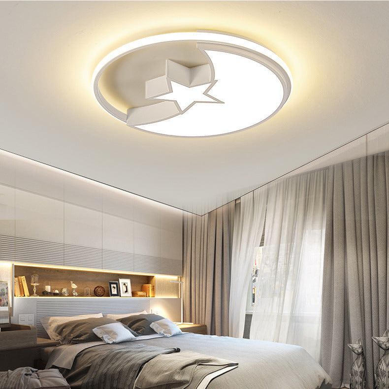 Stylish Star-Shaped Ceiling Light