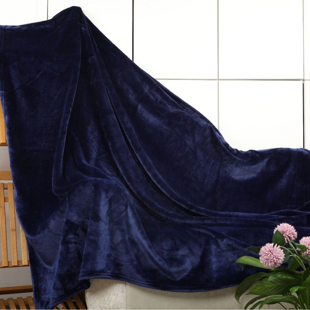 Luxurious Velvet Soft Throw Blanket