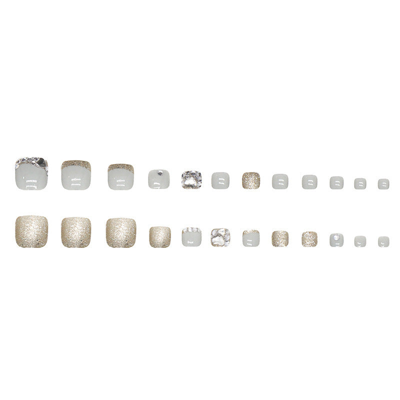 Glamorous Glittering False Nail Art Kalsten
