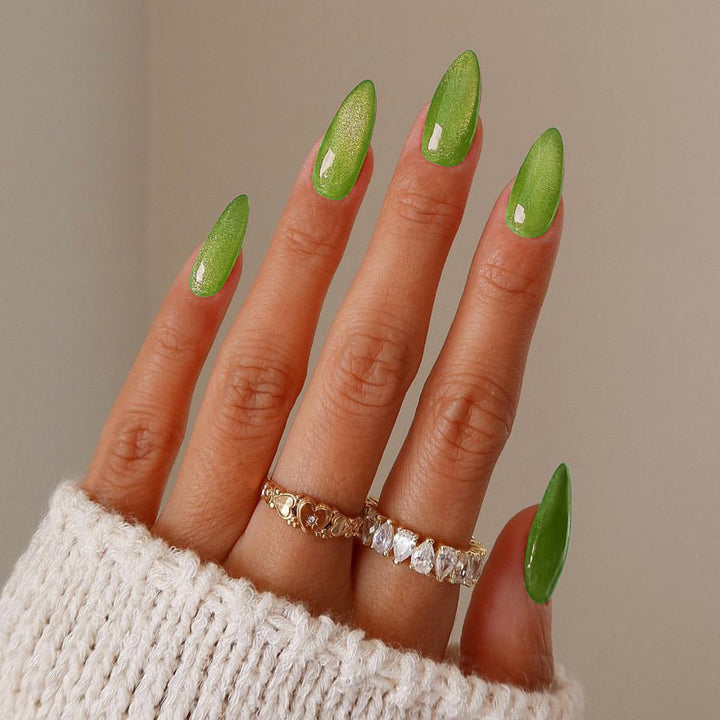 Artificial nails with shimmering glitter and elegant shapes Kalsten