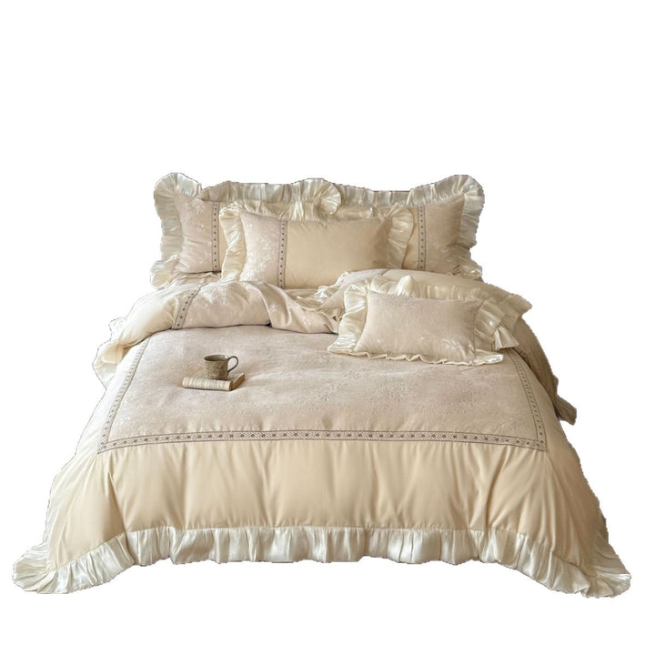 Luxurious bedding set in Chateau style with jacquard motif, satin flounce edge, and decorative trim