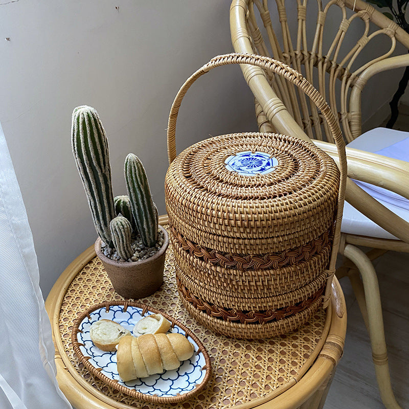Storage basket with practical lid Kalsten