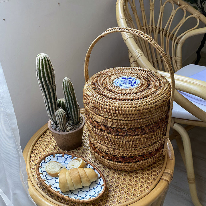 Storage basket with practical lid Kalsten