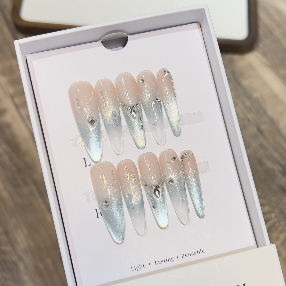 Elegant Press-On Nails Kalsten