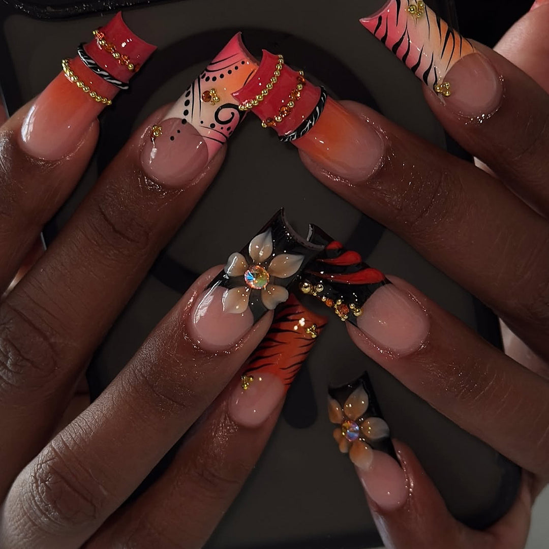 Decorative Themed Press-On Nails