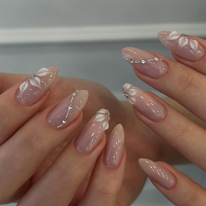 Elegant Floral Design Press-On Nail Set Kalsten