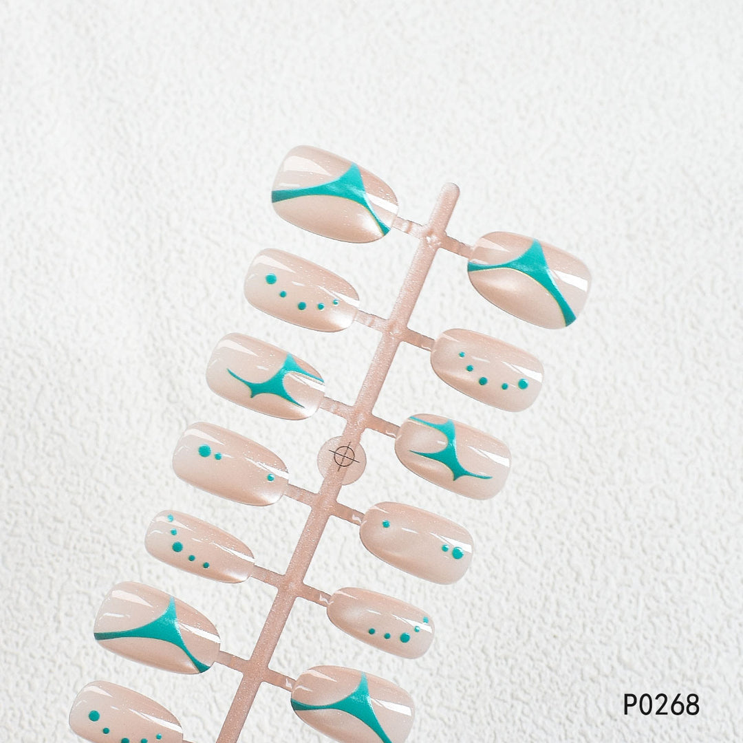 Press-On Nail Art Kalsten
