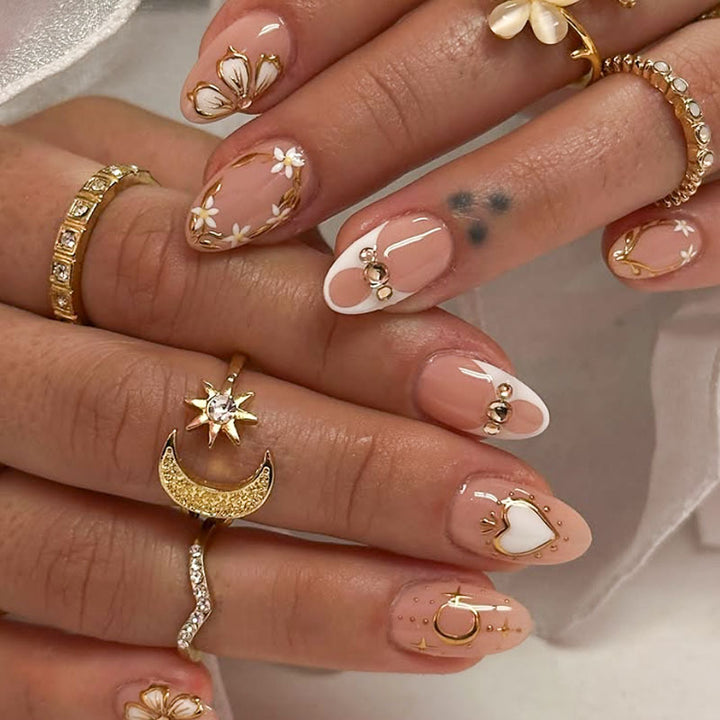 Elegant Decorative Nail Art Set  1791110864