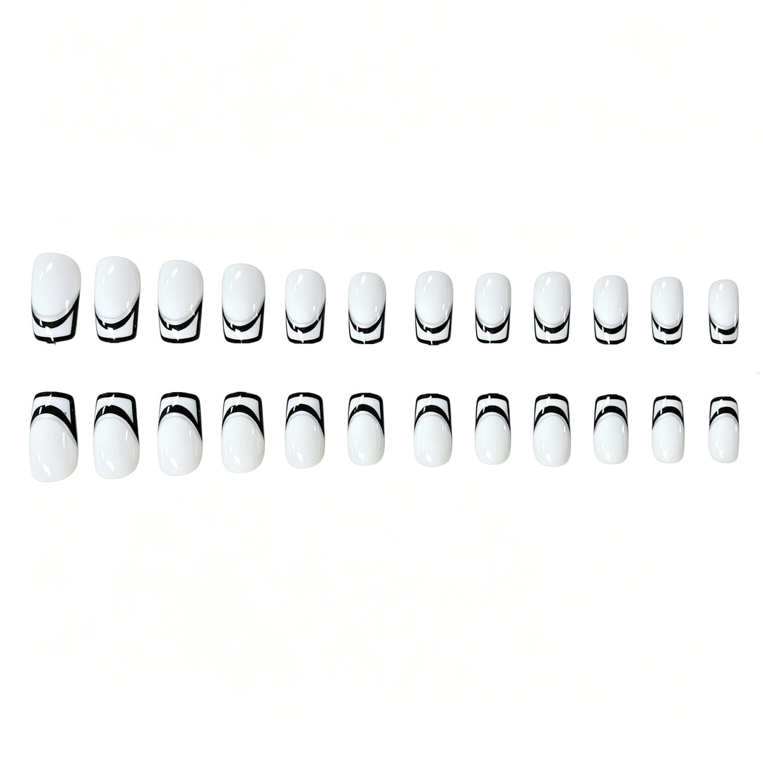 Elegant Geometric Nail Art Kalsten