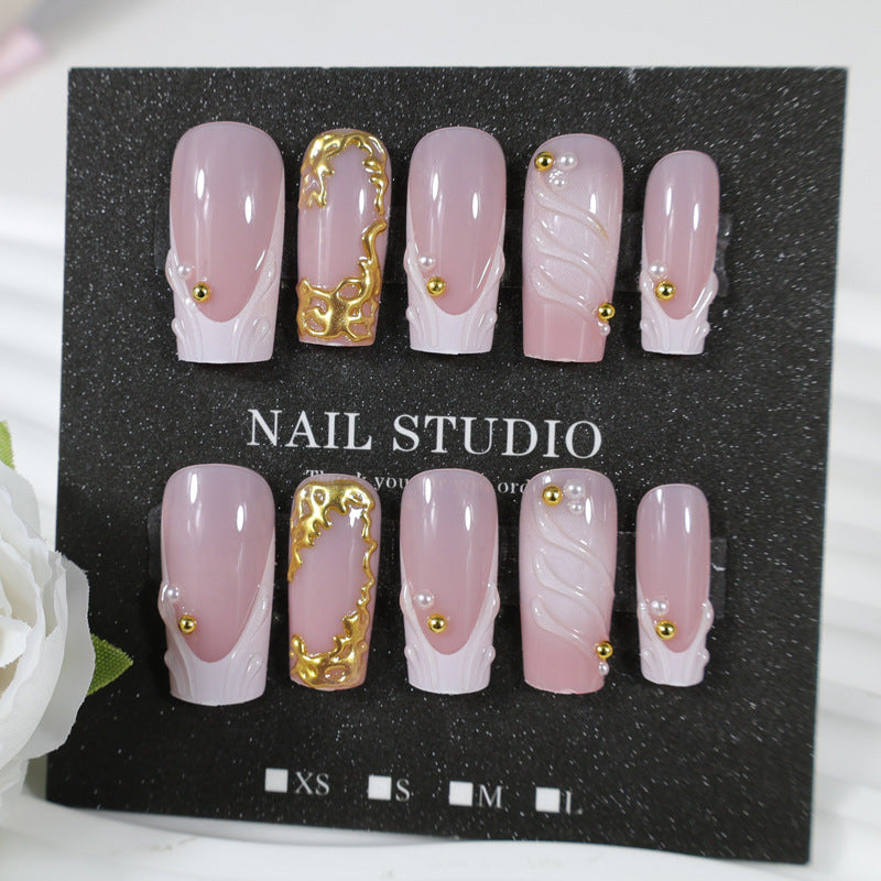 Artificial nail set with elegant gold accents Kalsten