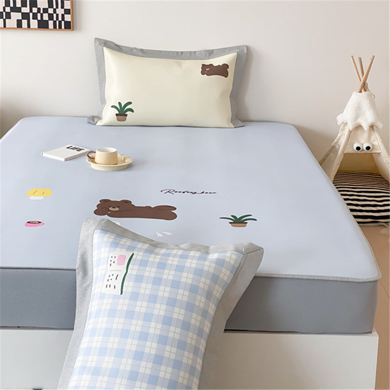 Fitted sheet set with pillowcases