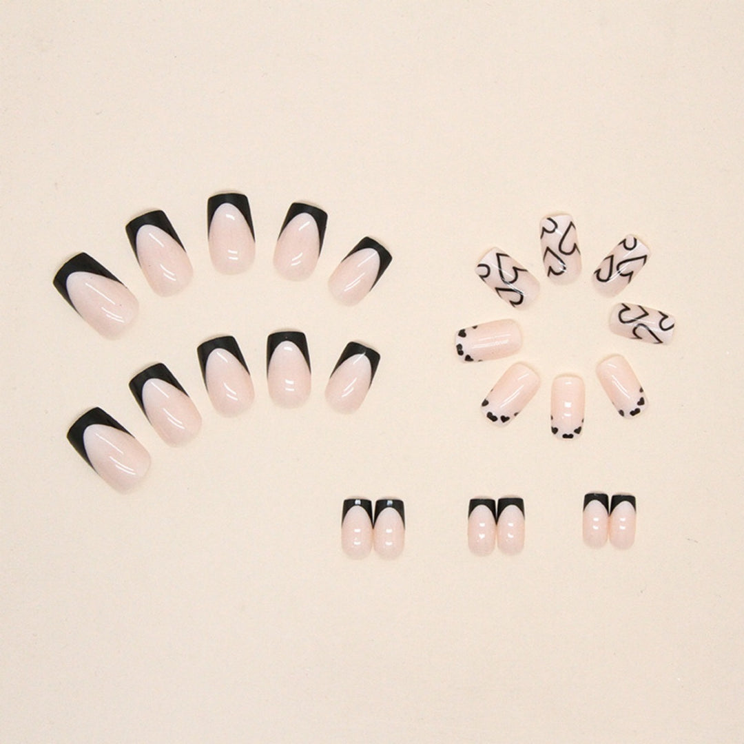 Elegant Heart Pattern Nail Art Kalsten