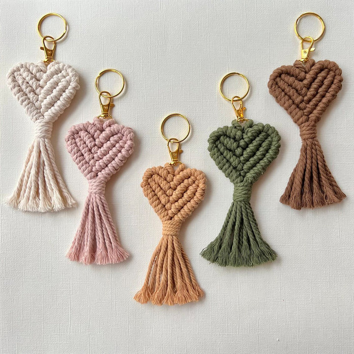 Macrame Heart Keychain Holder Kalsten