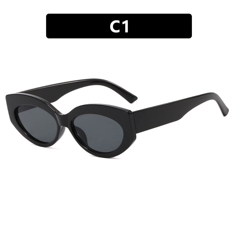 Women Cat-Eye Sunglasses in stylish plastic design Kalsten