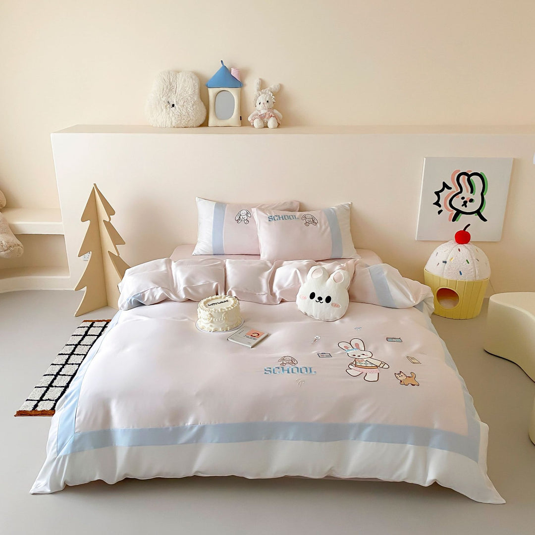 Satin-like children's bedding set with embroidered bunny motifs