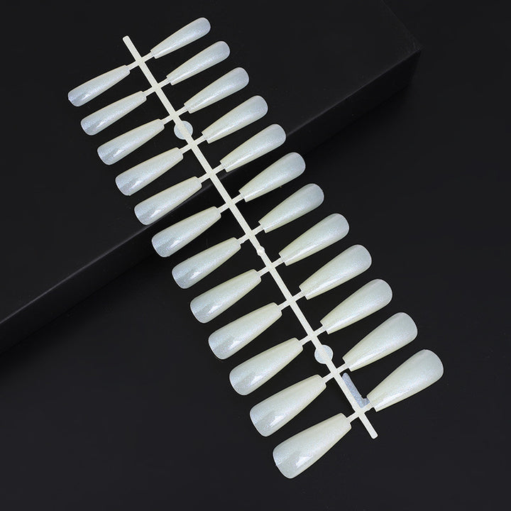 Artificial Nails Set with Elegant Design Kalsten