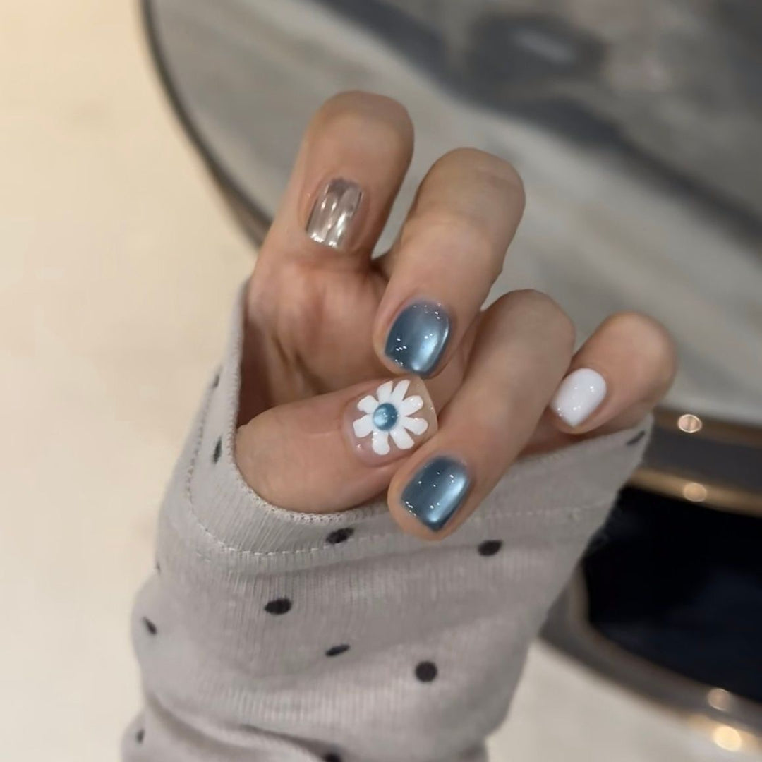 Decorative Flower Nail Art Kalsten