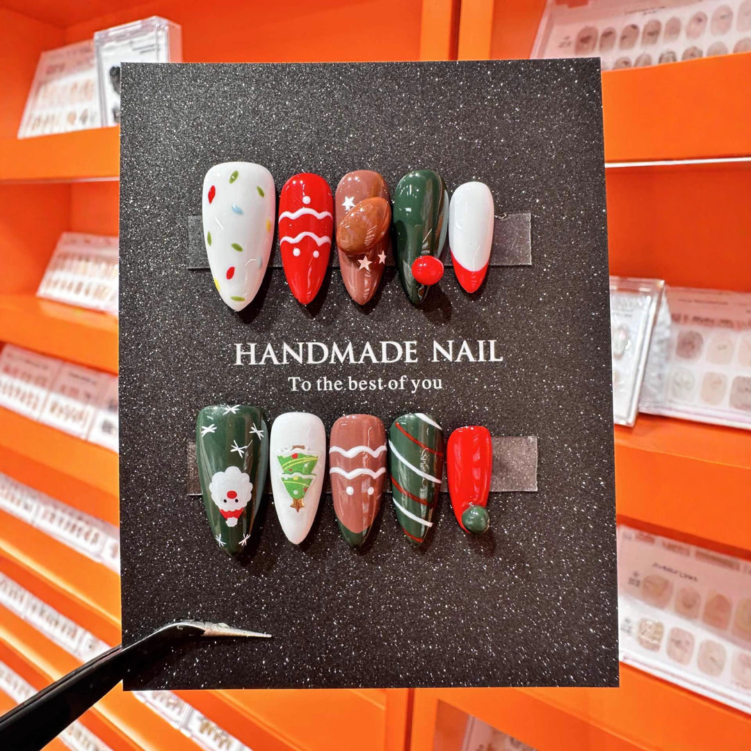 Artistic Holiday-Themed Press-On Nail Art Set