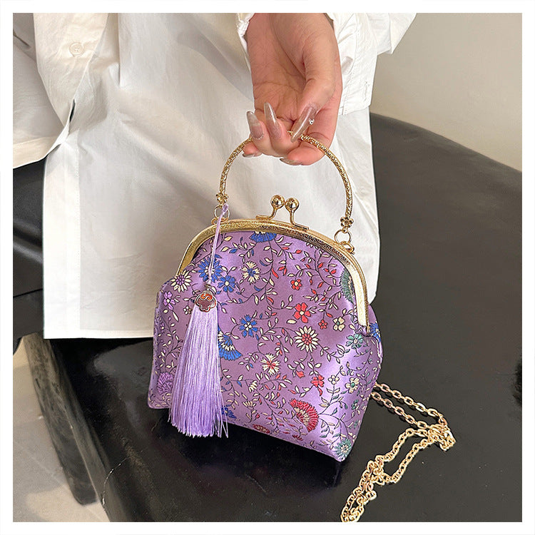 Floral Embroidered Clutch