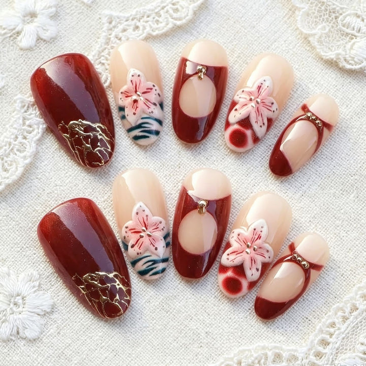 Decorative Nail Art Press-On Set