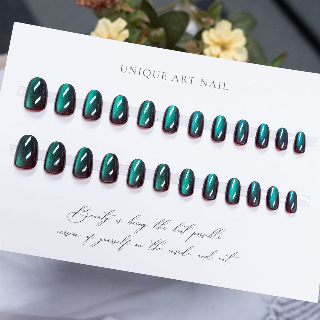 Glossy Press-On Nail Art Set