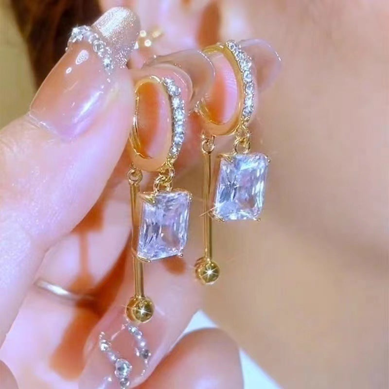 Dazzling Vintage-Style Drop Earrings Kalsten