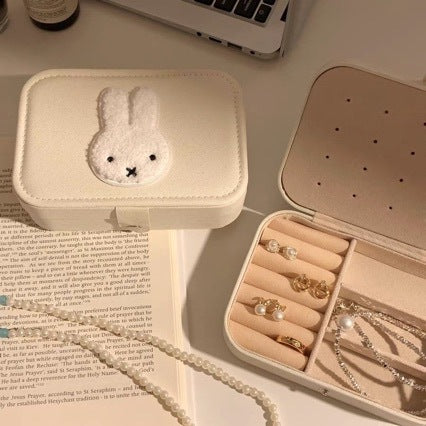 Practical travel organizer with cute rabbit design Kalsten
