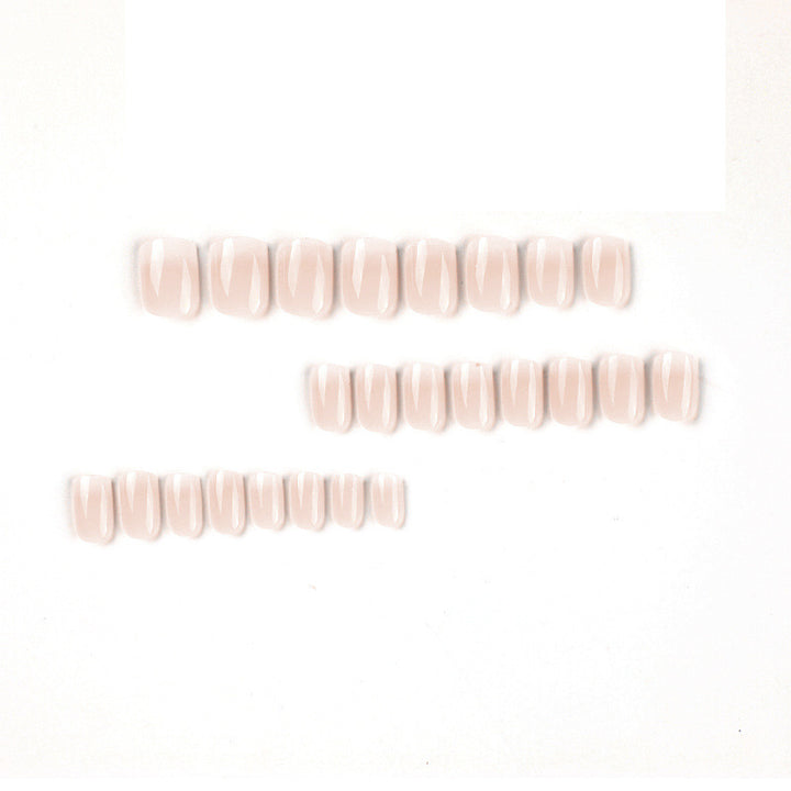 Elegant Nail Art in Natural Ombre Style Kalsten