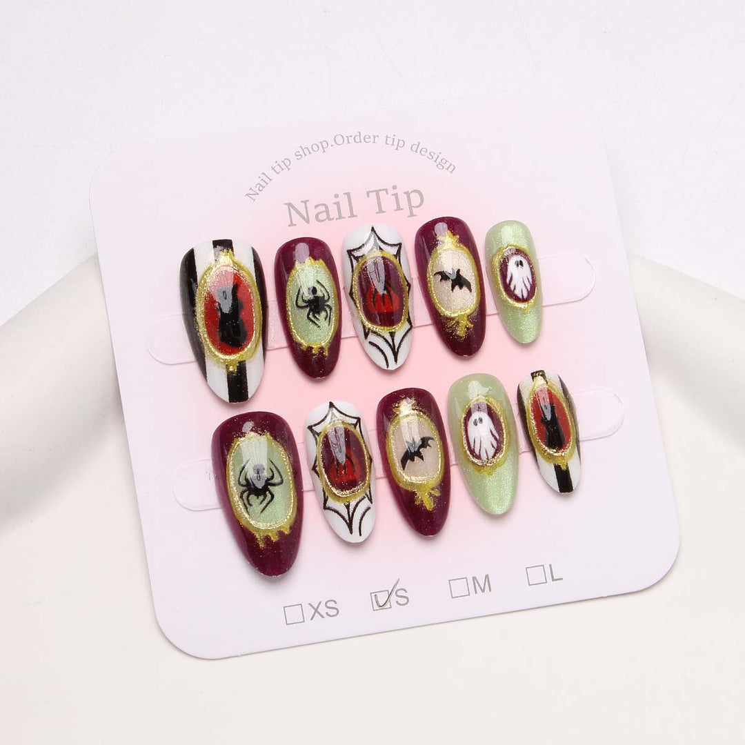 Holiday-Themed Press-On Nail Set Kalsten