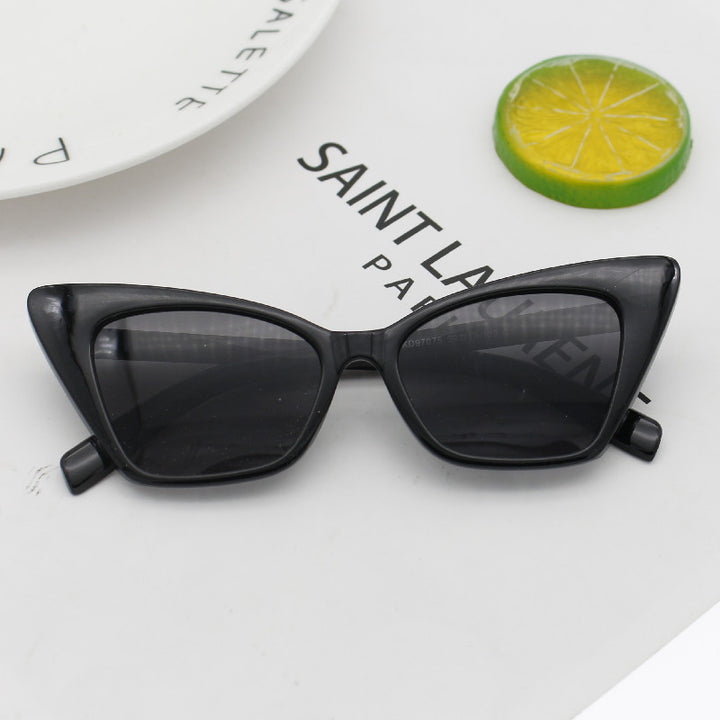 Women's Fashion Cat-Eye Sunglasses with High-Quality Frame Structure Kalsten