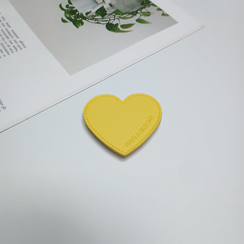 Heart-Shaped Phone Grip Kalsten