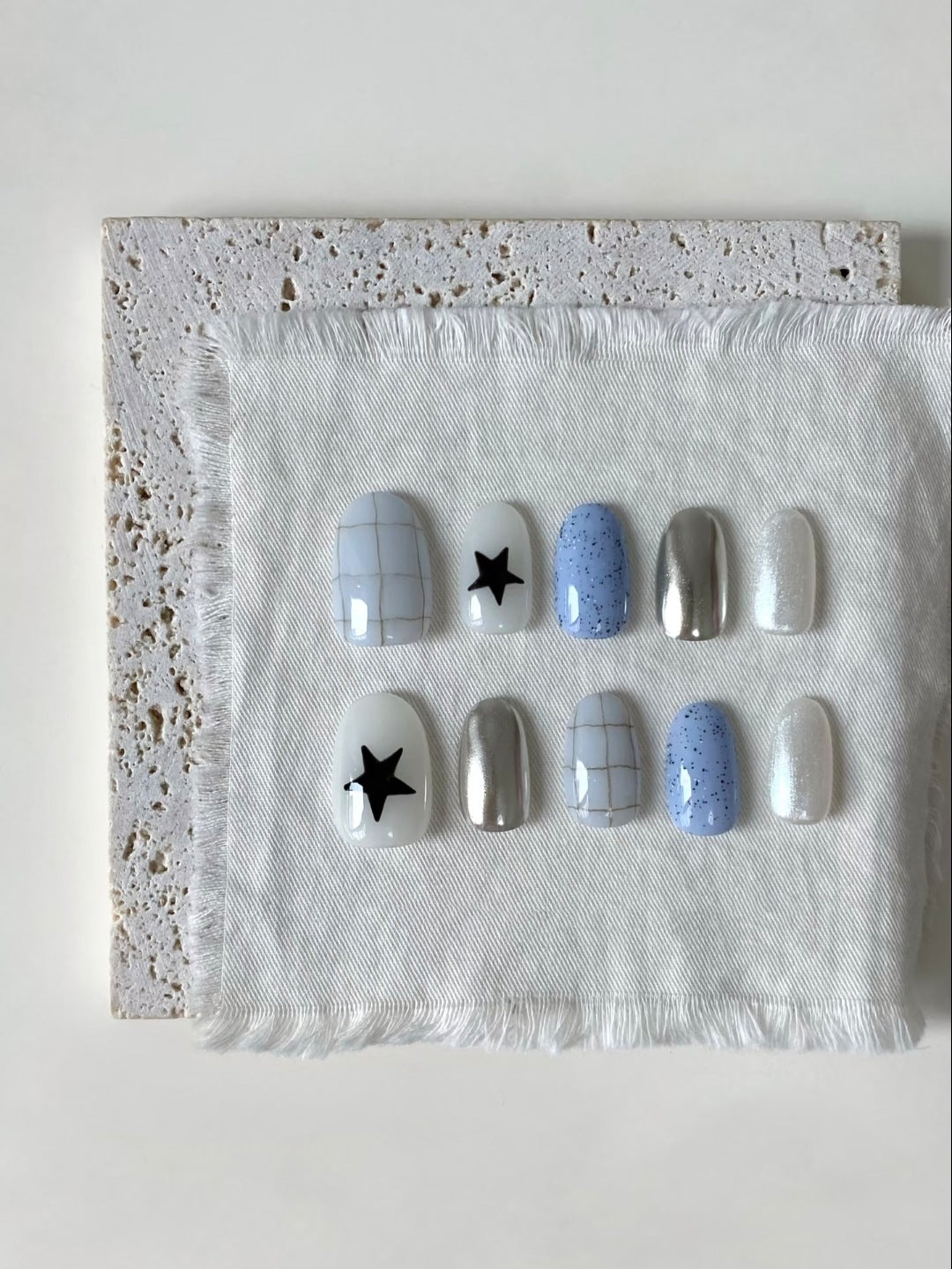 Artistic Press-On Nail Art Set with Star and Grid Designs