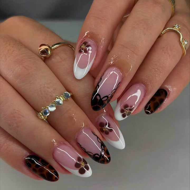 Elegant Floral Nail Art Design Kit
