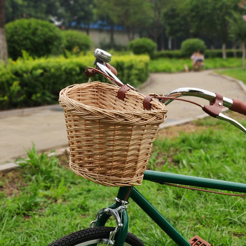 Women basket made of woven material Kalsten