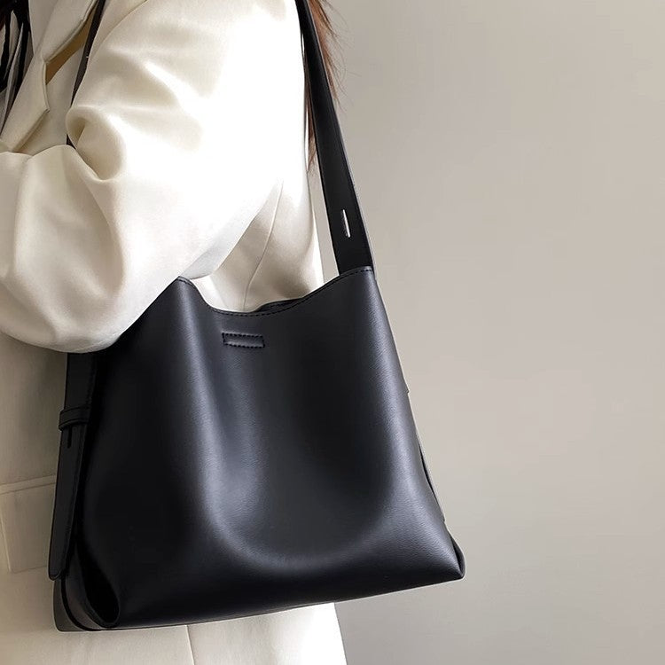 Fashionable everyday bag with adjustable shoulder strap Kalsten