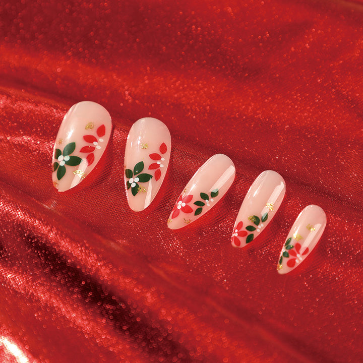 Artful Nail Art with Floral Accents Kalsten