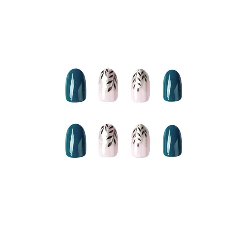 Elegant Nail Art with Floral Accent and Metallic Details Kalsten