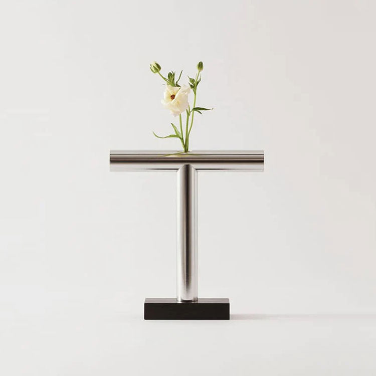 Contemporary T-Shaped Metal Display Stand