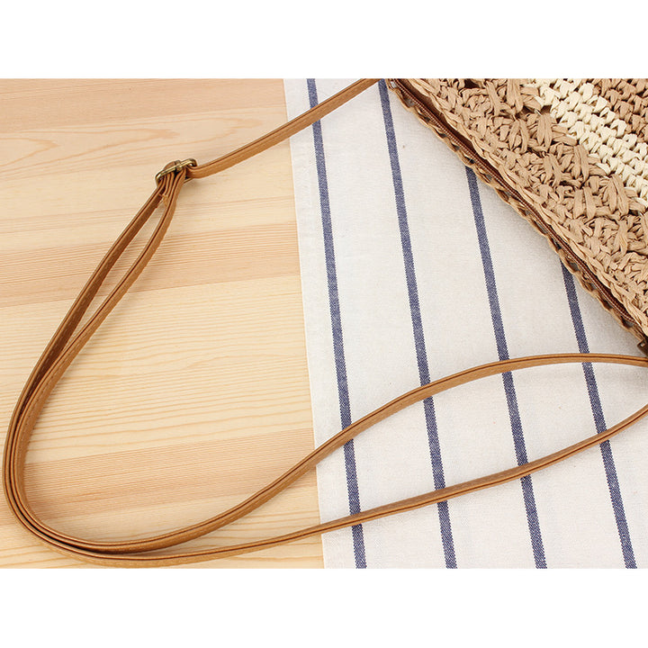 Practical Crossbody Bag Made of Braided Natural Material Kalsten