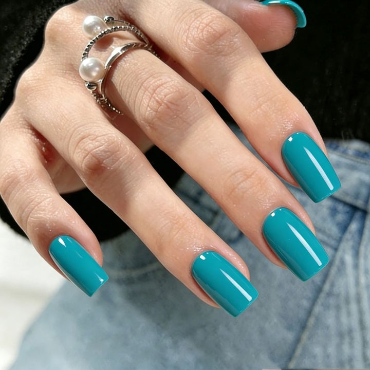 Classic Press-On Nail Set