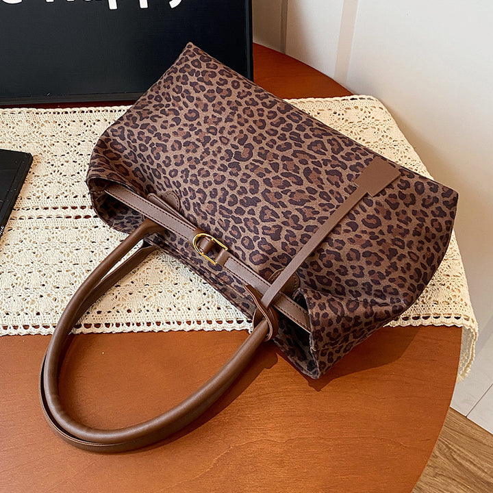 Leopard Print Handbag  1790616952