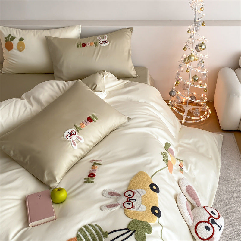 Children's bedding set made of cotton satin with embroidered rabbit and vegetable appliqués