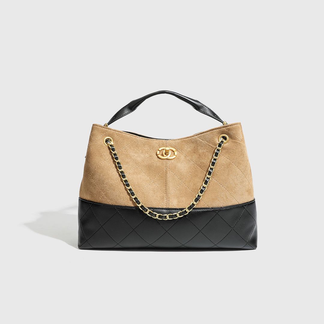 Elegant Quilted Handbag