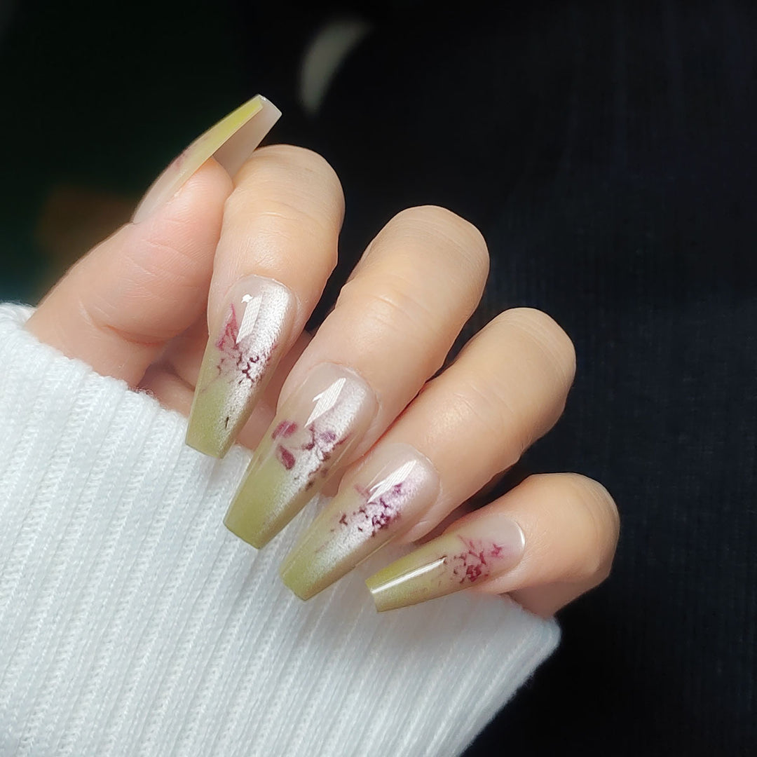 Artistic Nail Art Extensions