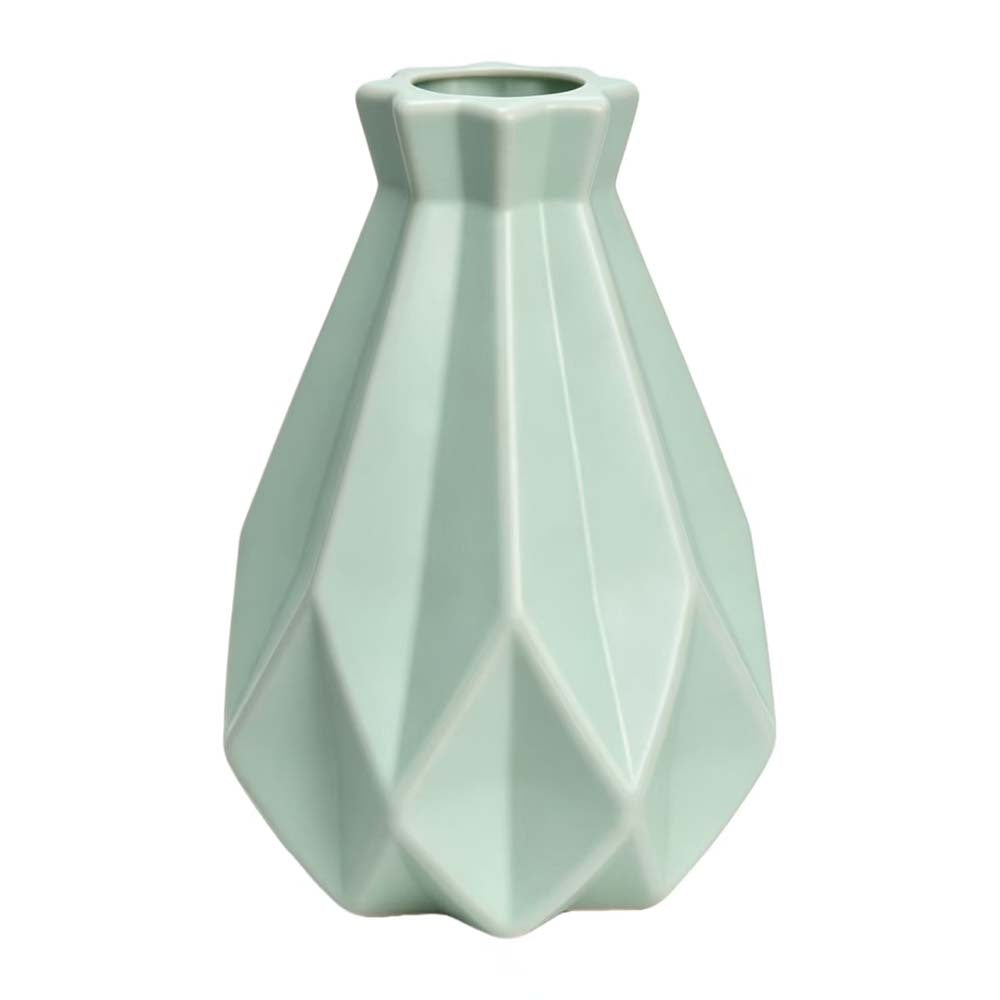 Elegant Geometric Shaped Vase Kalsten