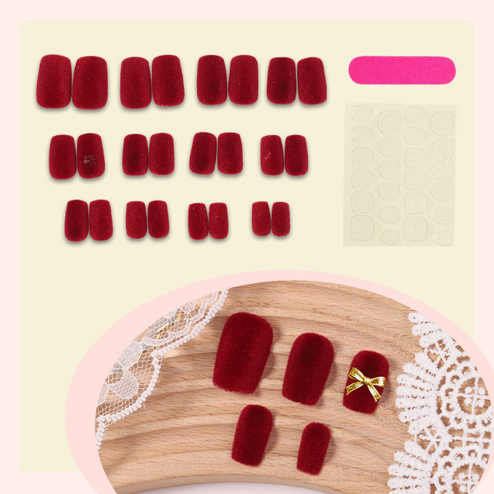 Glamorous Artificial Nail Set Kalsten