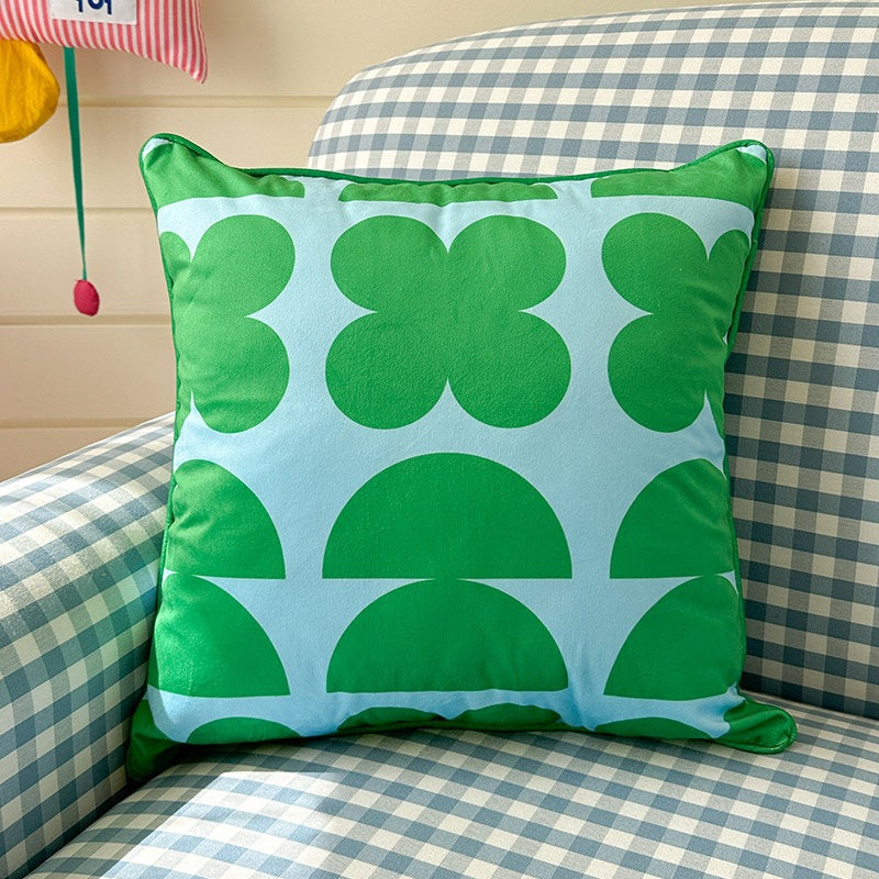 Decorative checkered cushion cover made of velvet velours with piping and concealed zipper