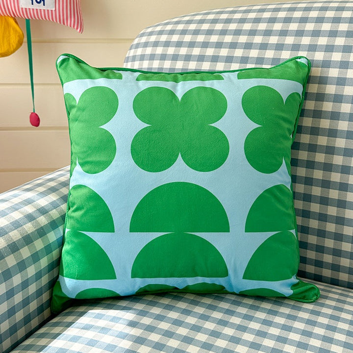 Decorative checkered cushion cover made of velvet velours with piping and concealed zipper