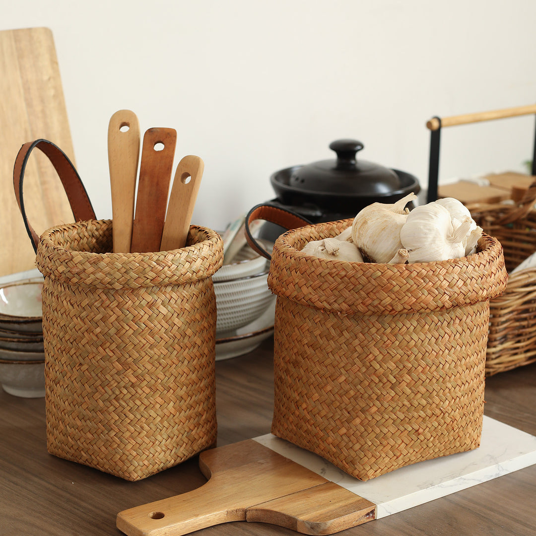 Unisex Handwoven Decorative Basket with Practical Handles Kalsten